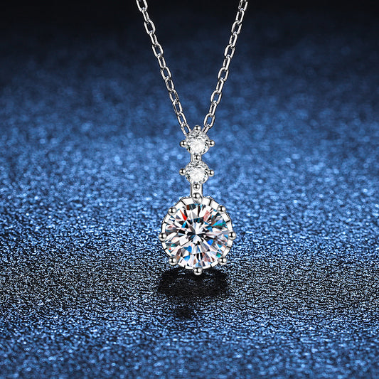 s925Women's Sterling Silver Moissanite Necklace ins Luxury Six-Claw Inlaid Clavicle Chain Moissanite Necklace 1 Karat