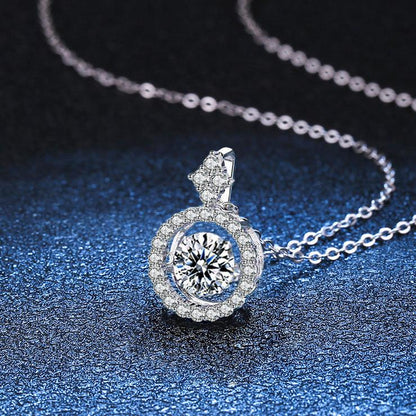 S925 sterling silver pulsating heart moissanite pendant female light chasing smart clavicle chain moissanite necklace